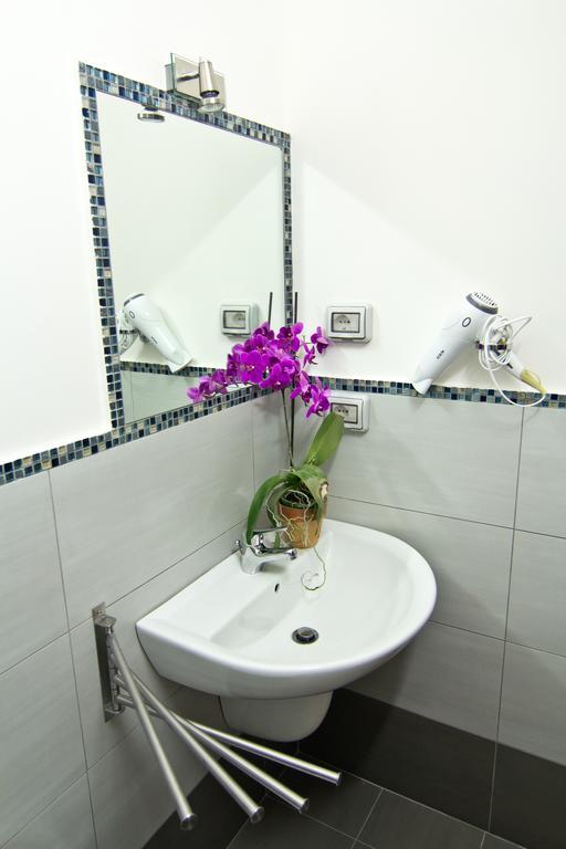 B&B Tifeo Villafranca Tirrena Eksteriør bilde