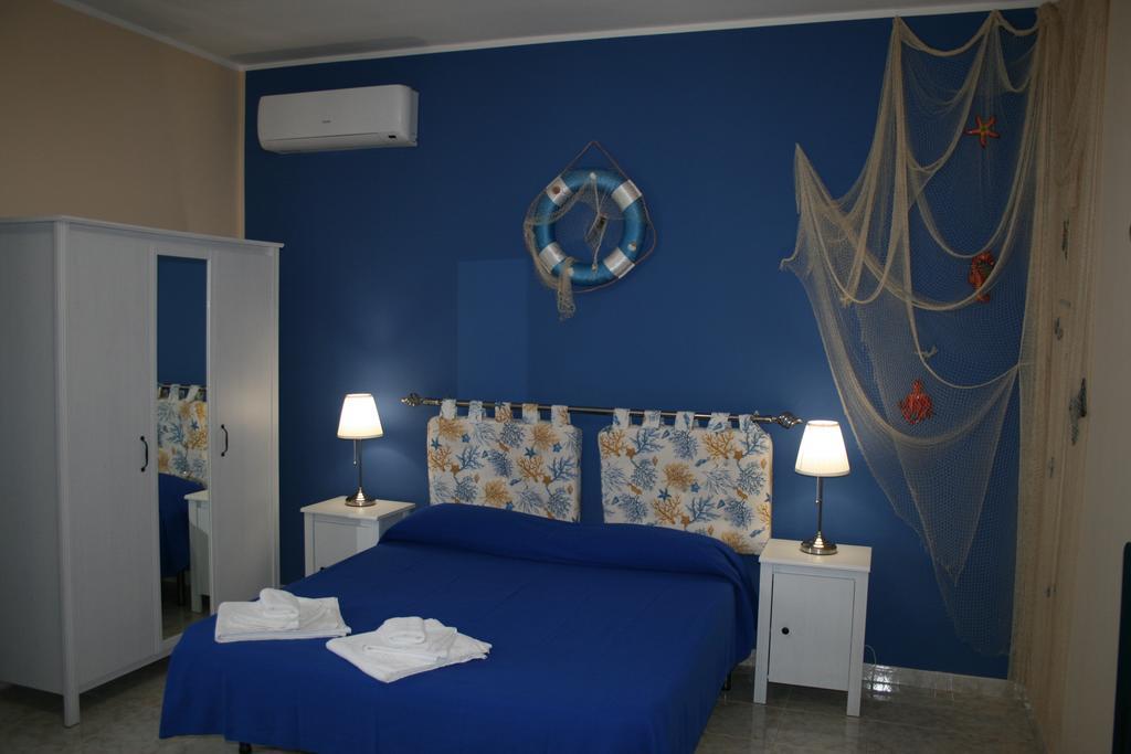 B&B Tifeo Villafranca Tirrena Eksteriør bilde