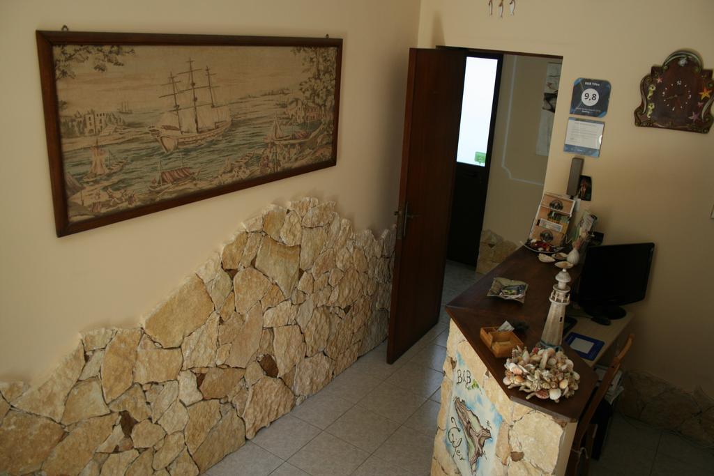 B&B Tifeo Villafranca Tirrena Eksteriør bilde